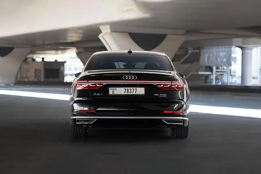 Audi-A8_2.jpg
