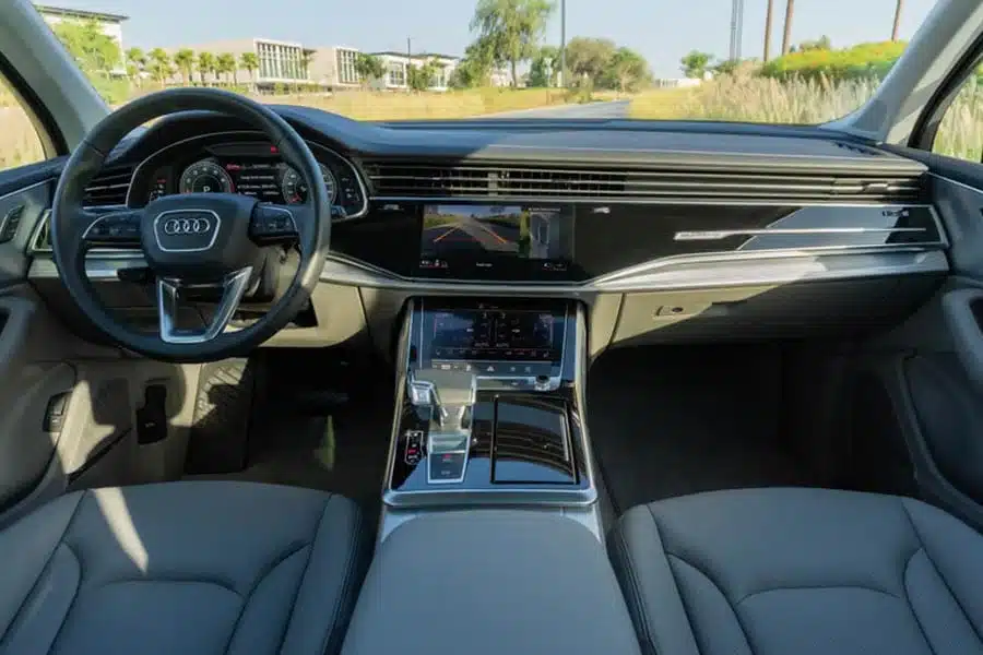 Audi-Q7_3.jpg