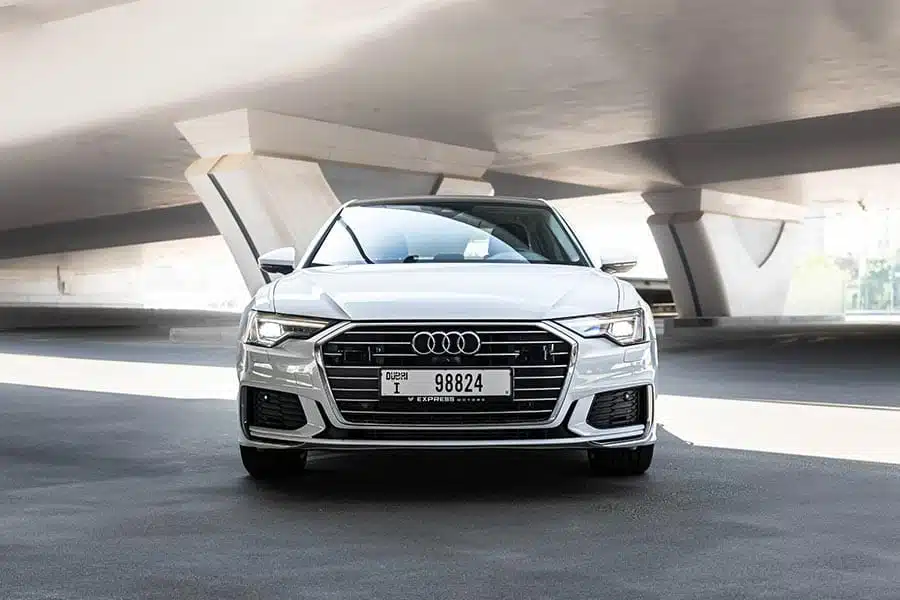 Audi_A6_1.jpg