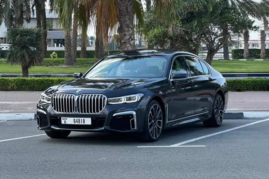 BMW-735-7-series.jpg
