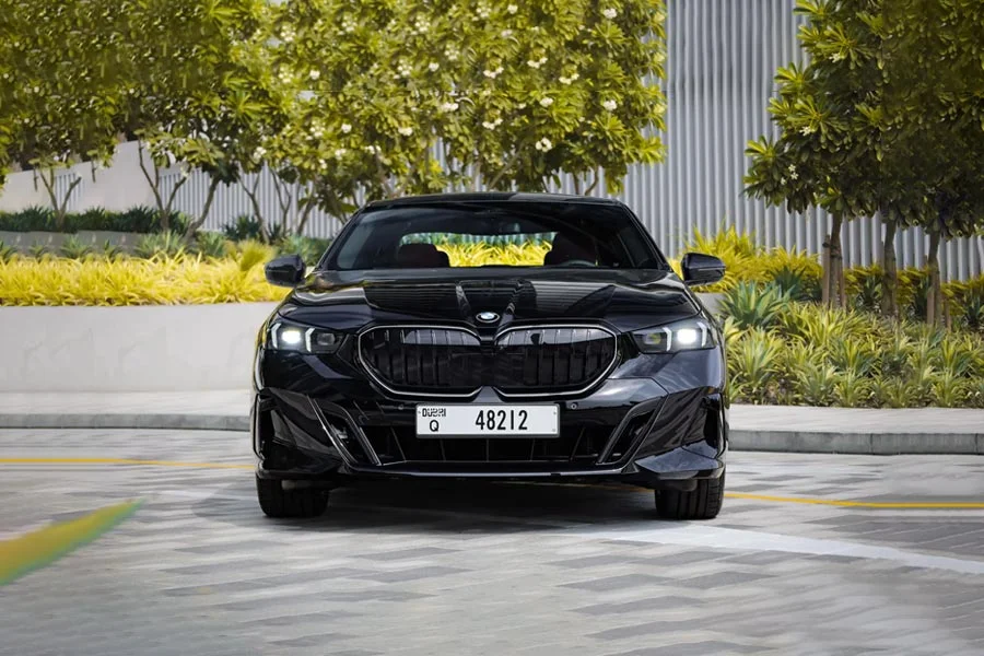 BMW-X7_1