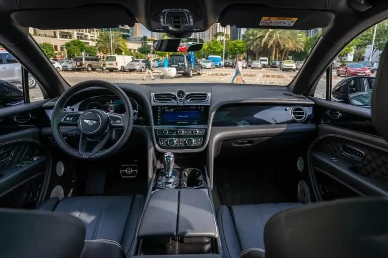 Bentley-Bentayga_
