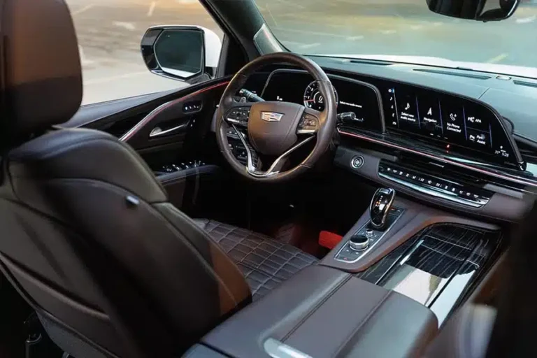 CADILLAC-ESCALADE-V_3