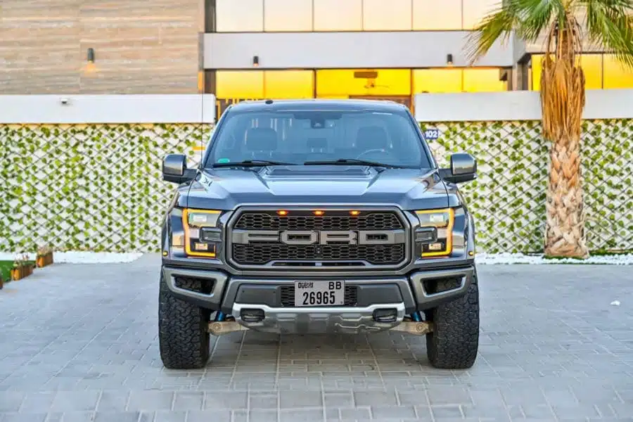 Ford-Raptor-rent-dubai-3.jpg