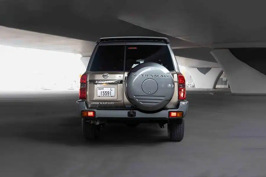 NISSAN-PATROL-SAFARI_2.jpg