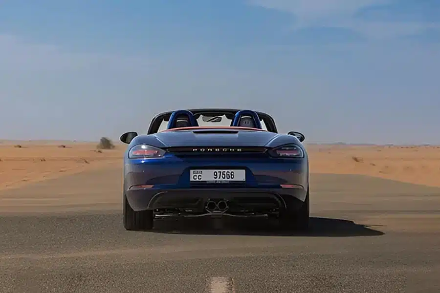 Porsche-718-Boxster_2.jpg