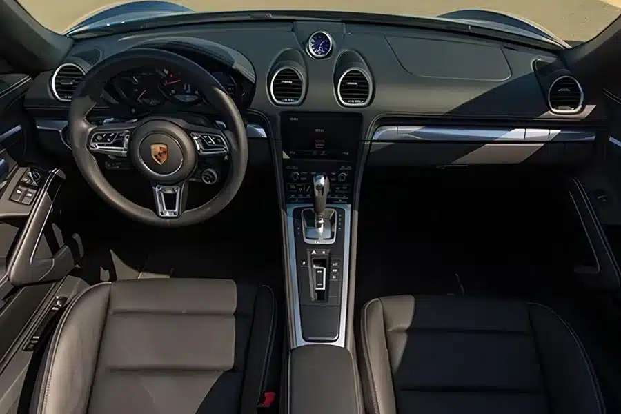 Porsche-718-Boxster_3.jpg