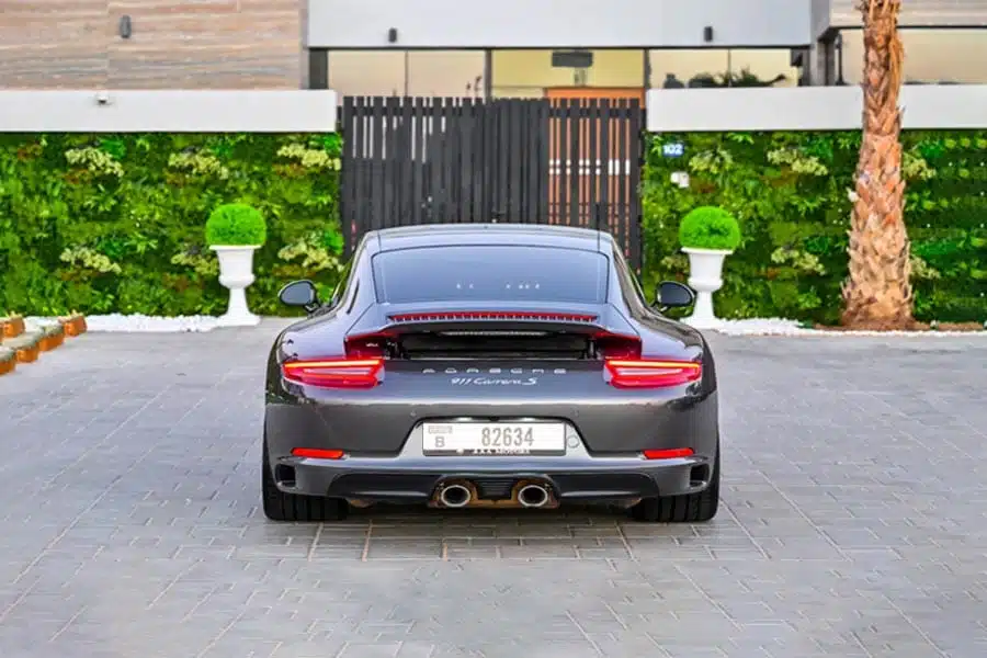 Porsche-911-Carrera_2-1.jpg