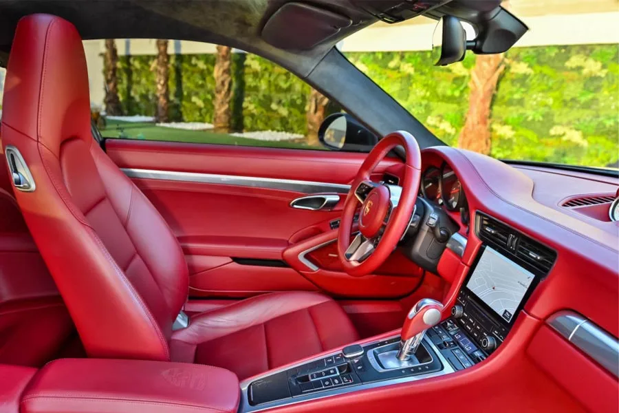 Porsche-911-Carrera_3-1.jpg