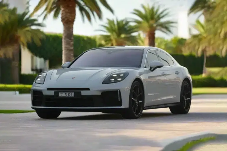 Porsche-panomera