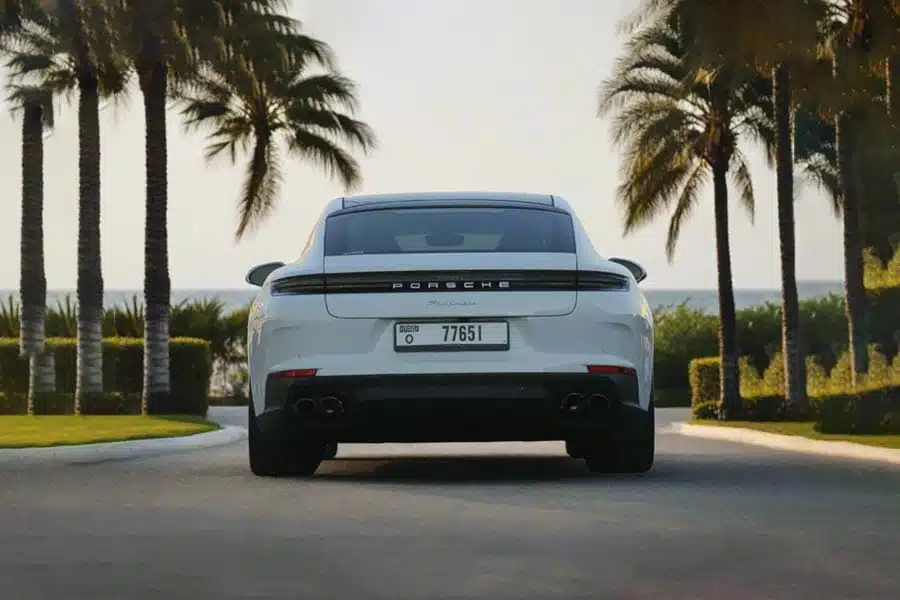 Porsche-panomera_2.jpg