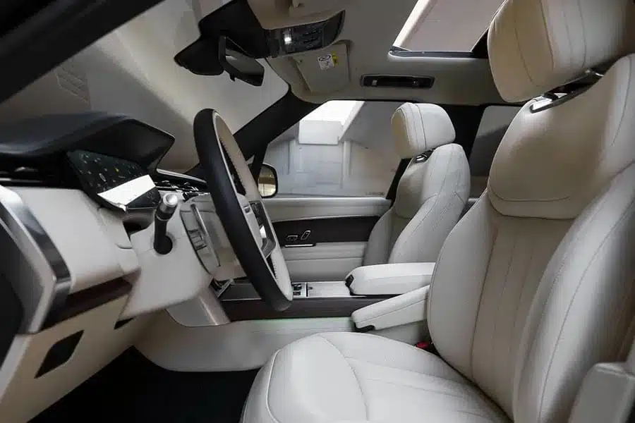 Range-Rover-Vouge-black_3-1.jpg