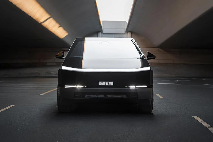 Tesla-Cybertruck_1