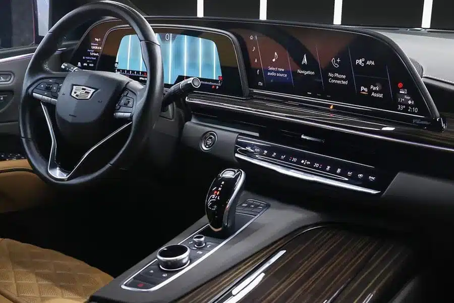 cadillac-Escalade-XL_3.jpg