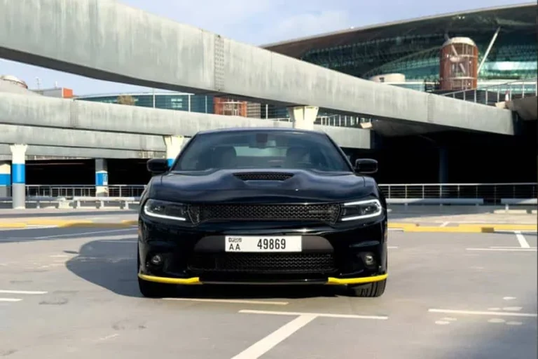 dodge-charger-rent-duba-fronti