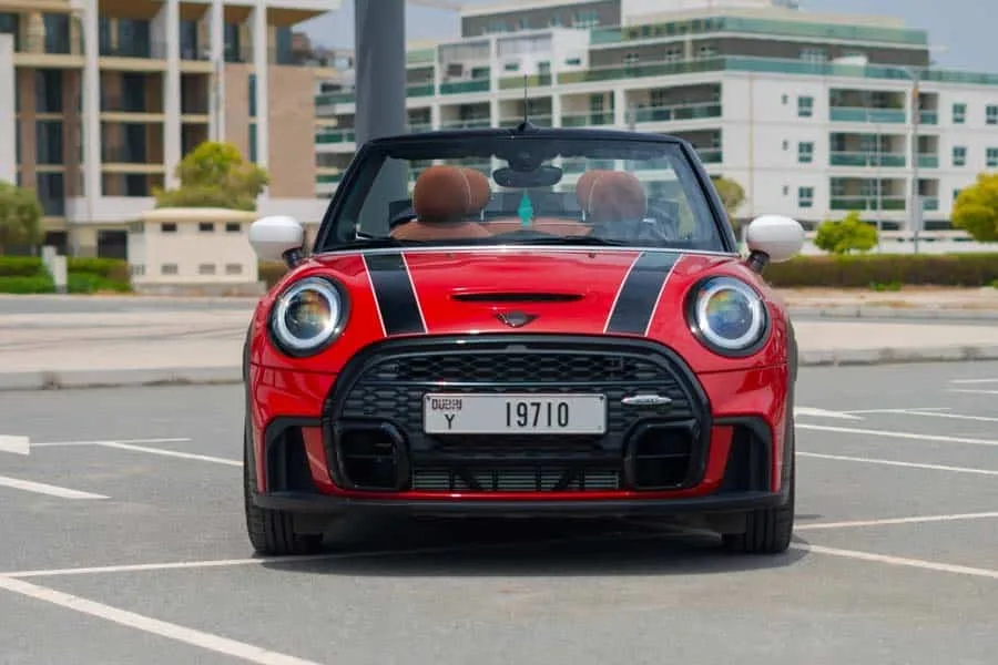 mini_cooper_convertible-front.jpg